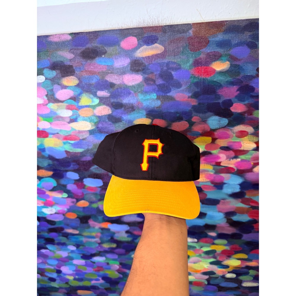 MLB Pittsburgh Pirates Snapback Hat Black Yellow  Genuine Merchandise Cap
